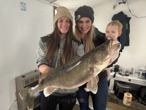 30.25-inch-walleye_River-Bend-Resort.png